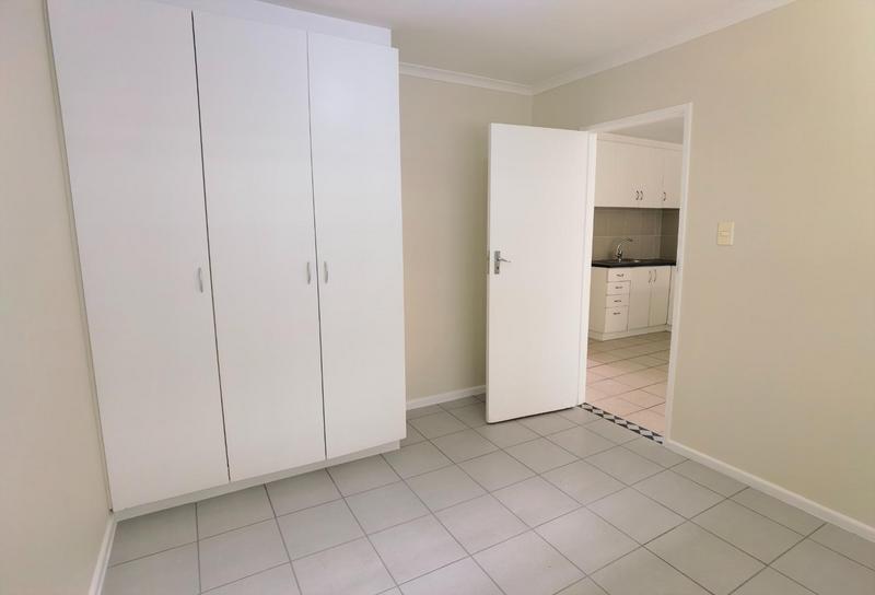 2 Bedroom Property for Sale in Kensington Western Cape